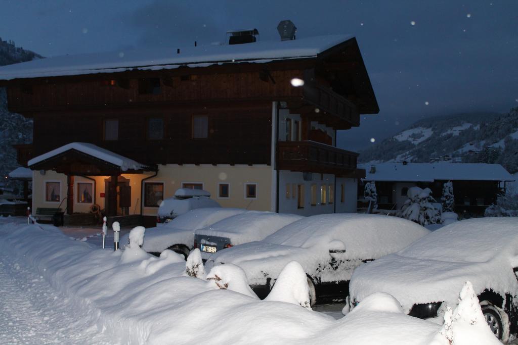 Hotel Sonne Niederau Exterior foto